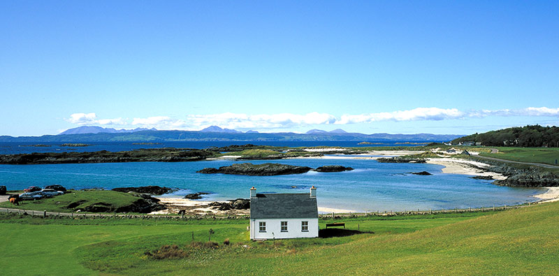 The Cutest Golf Clubhouse in the World Award